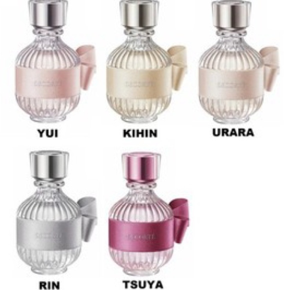 Decorté Kimono Collection - Floral Glass Bottles - Picture 5 of 5